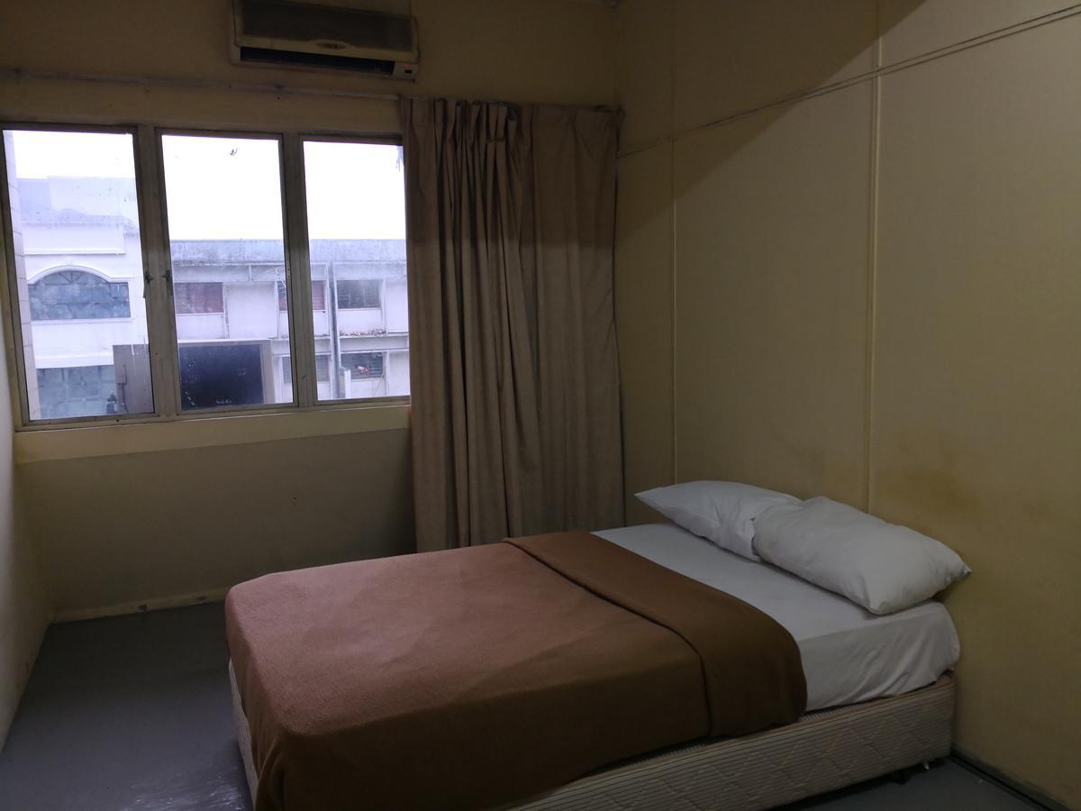 Hotel Taiuba Inn Куала Лумпур Екстериор снимка